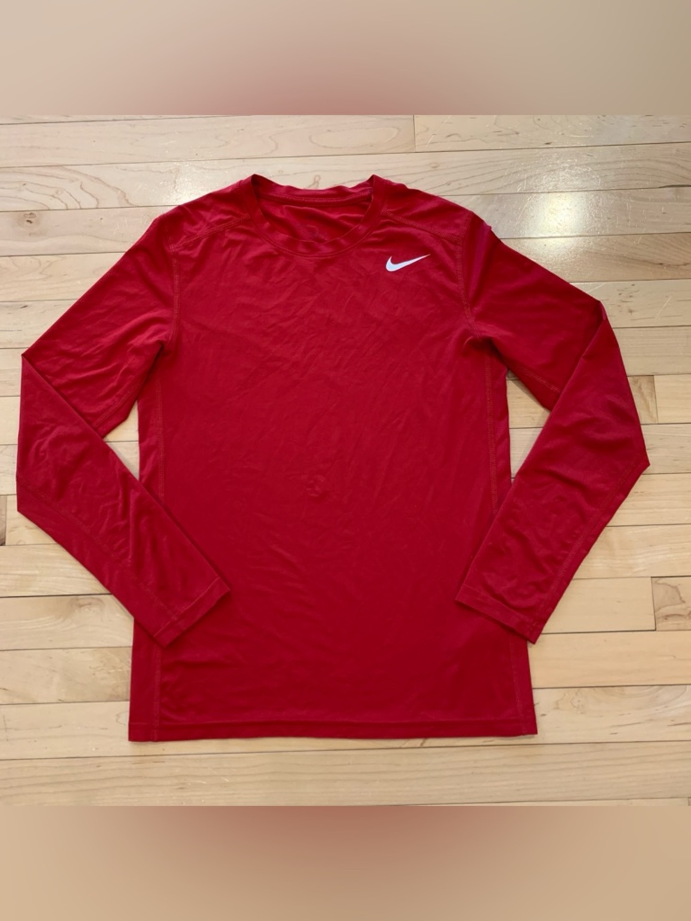 Nike Red Long Sleeve Performance Shirt Youth Boys Size XL